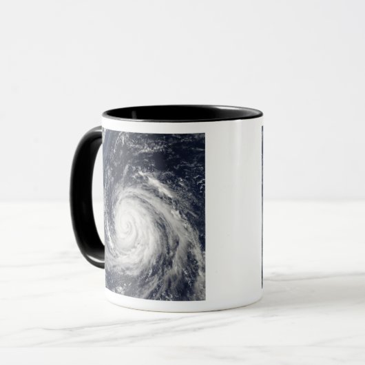 Typhoon Rusa Tasse (Vorderseite Links)