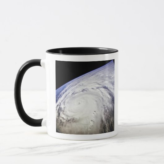 Typhoon Saomai Tasse (Links)