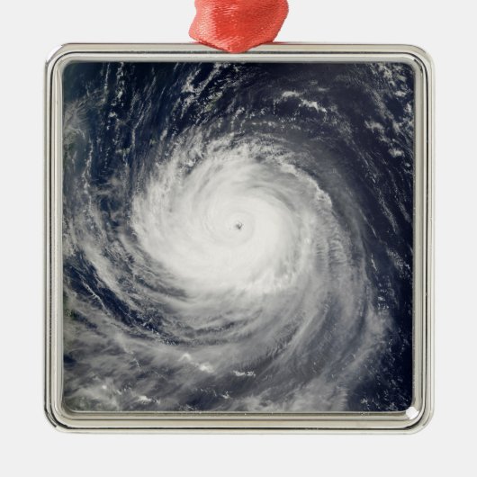 Typhoon Talim Ornament Aus Metall (Vorne)