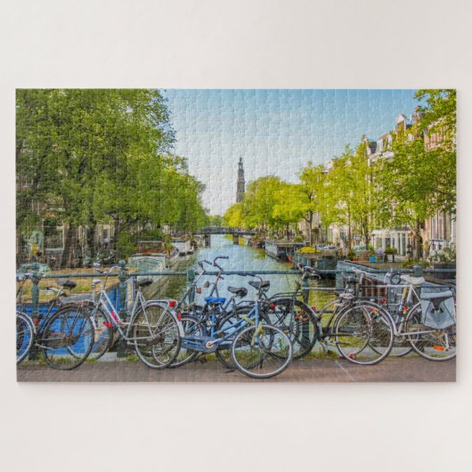 Typische Amsterdamer Szene mit Fahrrädern und Kanä Puzzle (Horizontal)