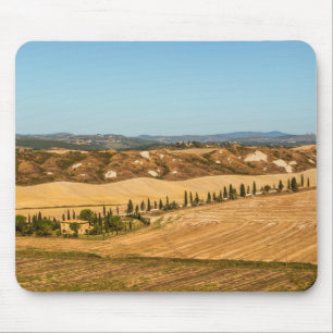 Typische Landschaften für die Provinz Siena in der Mousepad