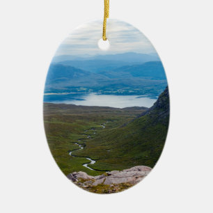 Typische schottische Highlands-Landschaft - Schott Keramik Ornament