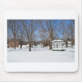 Typische Stadt Vermont im Winter Mousepad