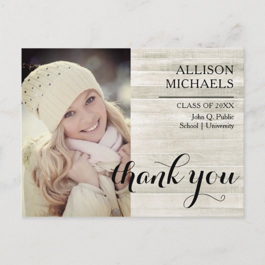 Typografie 2024 Wood Look Abschluss Vielen Dank Postkarte (Vorderseite)