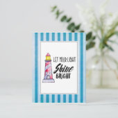 Typografie des Leuchtturms "Light Shine Bright" ge Postkarte (Stehend Vorderseite)