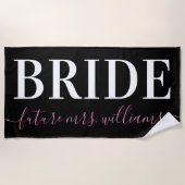 Typografie Future Frau Name Bride Pink Black Strandtuch (Vorderseite)