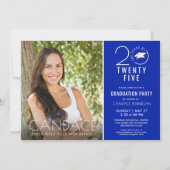 Typografie Grad Cap Royal Blue Einladung (Vorderseite)