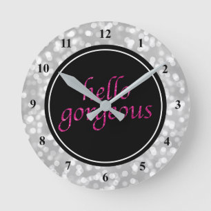 Typografie hallo herrliches   silbernes Bokeh Pink Runde Wanduhr