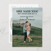 Typografie Hochzeitspause Save the Date Ankündigungspostkarte (Vorne/Hinten)