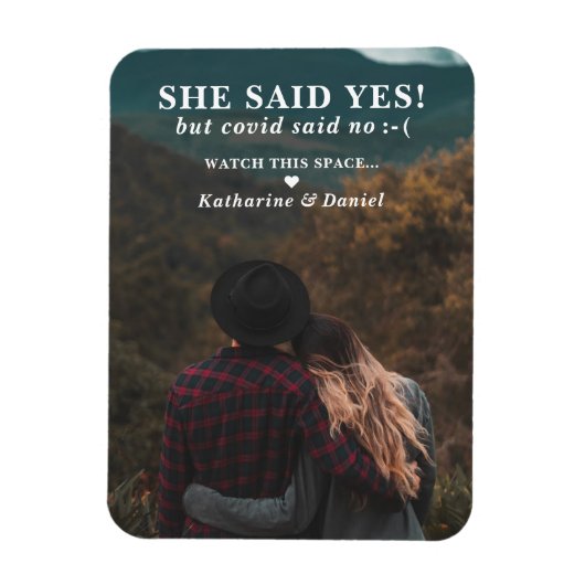 Typografie Hochzeitspause Save the Date Magnet (Vertikal)