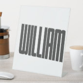 TYPOGRAFIE NAME TAG WILLIAM SOCKELSCHILD (In Situ)