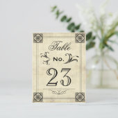 Typografie Parchment Vintage Hochzeit Tischnummern (Stehend Vorderseite)