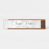 Typografie Script Elegant Moderne Rose Goldmarmor Schreibtischnamensplakette (Vorderseite )