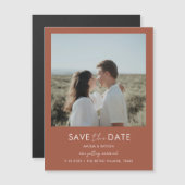 Typografie Script Rust Foto Wedding Save the Date Magneteinladung (Vorne/Hinten)