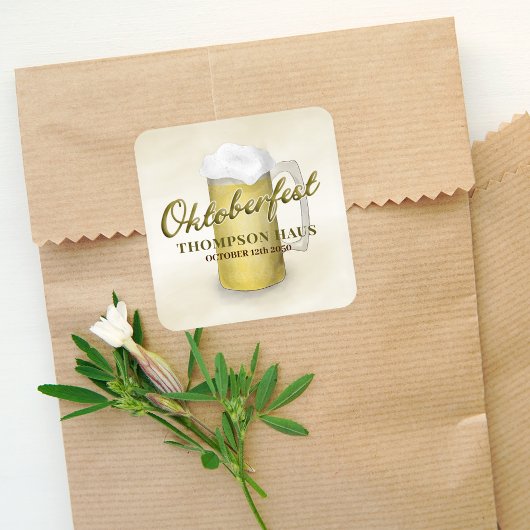 Typografie Trendy Script Oktoberfest Beer Quadratischer Aufkleber