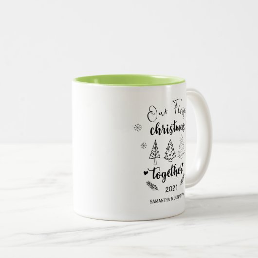 Typografie - unser erstes Weihnachten gemeinsam Zweifarbige Tasse (VorderseiteRechts)