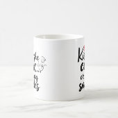 TYPografie-Zitat '''KÜSS DEN KOCH''' Kaffeetasse (Mittel)