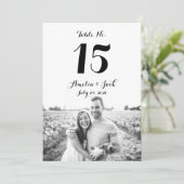 Typografisches Foto Hochzeitkarte Tischnummer (Stehend Vorderseite)