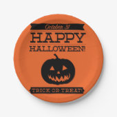 Typografisches Retro Halloween Pappteller (Vorderseite)