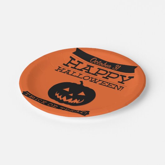 Typografisches Retro Halloween Pappteller (Schrägansicht)