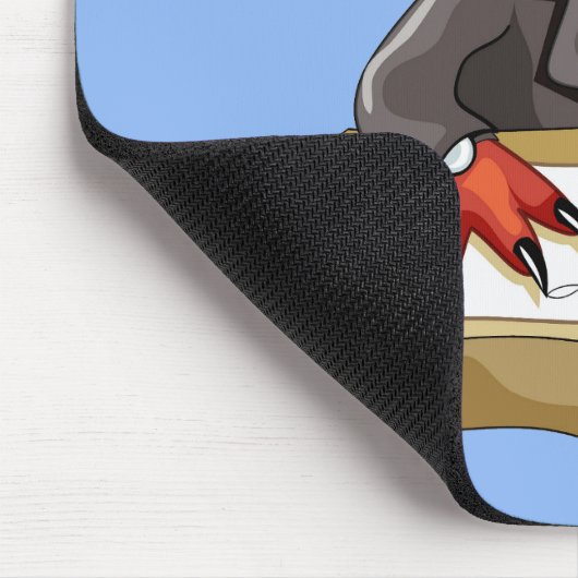 Tyrannosaurus Rex Boss sitzt an einem Schreibtisch Mousepad (Ecke)