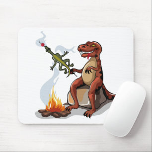 Tyrannosaurus Rex kocht Essen über einem Lagerfeue Mousepad