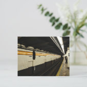 U-Bahn-Tunnel mit Fliesenwand Postkarte (Stehend Vorderseite)