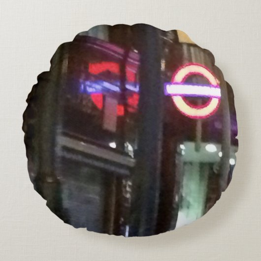 U-BAHN UNTERGRUND TUBE LONDON NEON LIGHTS RUNDES KISSEN (Vorderseite)