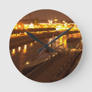 U-Boot in St. Petersburg Runde Wanduhr