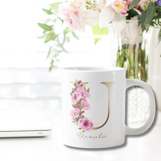 U Letter Gold Monogram Pink Magenta Floral Jumbo-Tasse