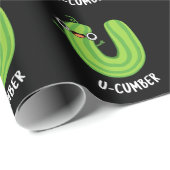 U-Nummer Funny Cucumber Pun Dark BG Geschenkpapier (Rolleneckpunkt)