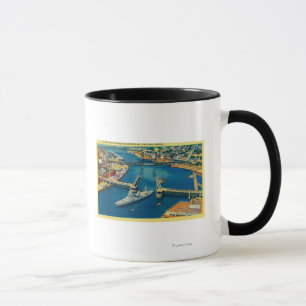U.S. Schlachtschiff, das durch Portland Tasse