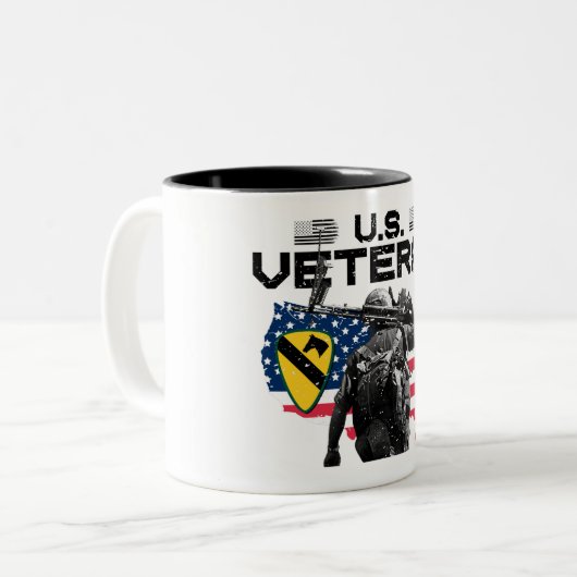 U.S. Veteran - 1st Cavalry Division Zweifarbige Tasse (Vorderseite Links)