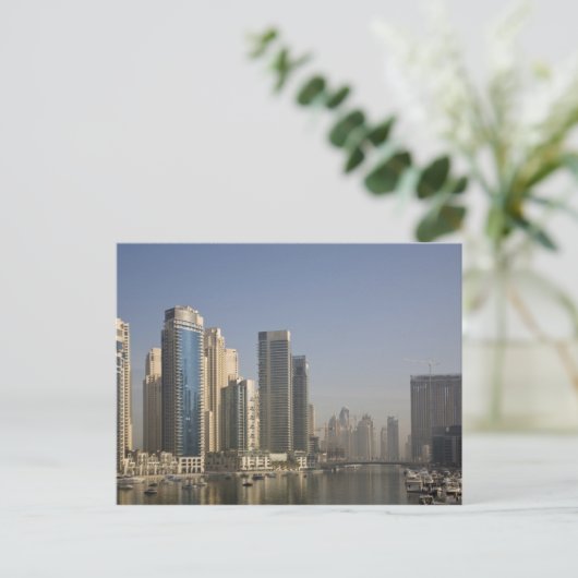 UAE, Dubai. Marina Türme mit Booten vor Anker. Postkarte (Stehend Vorderseite)