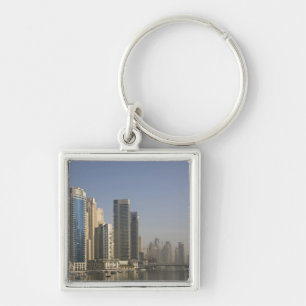 UAE, Dubai. Marina Türme mit Booten vor Anker. Schlüsselanhänger