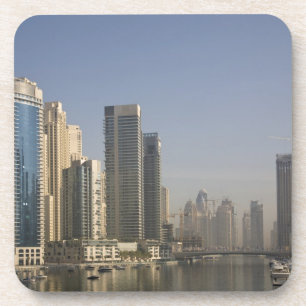 UAE, Dubai. Marina Türme mit Booten vor Anker. Untersetzer