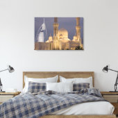 UAE, Dubai. Moschee im Abend mit Burj al Arab Leinwanddruck (Insitu (Schlafzimmer))