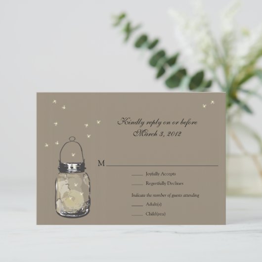 UAWG Mason Jar & Fireflies Hochzeit RSVP Karte (Stehend Vorderseite)