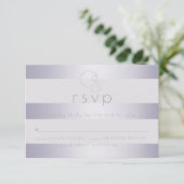 UAWG | Violet-Silberschimmer-Streifen Monogramm RSVP Karte (Stehend Vorderseite)