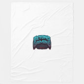 Über das Gaming hinaus Fleecedecke (Vorderseite)