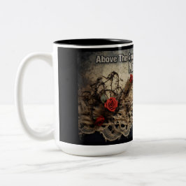 Über dem Boden und mit allen Mitteln nicht tot Zweifarbige Tasse