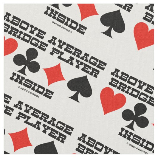 Über dem durchschnittlichen Bridge-Player in vier  Stoff (Nahaufnahme)