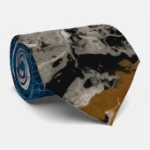 Über dem Egde: Krawatte (Gerollt)