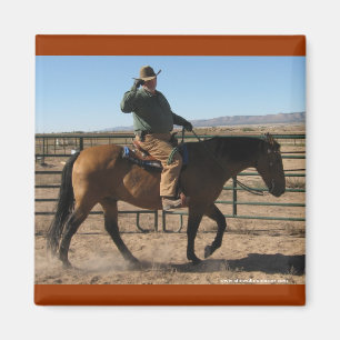 Über dem Hügel-Cowboy und dem Pferd - Western-Sp Magnet