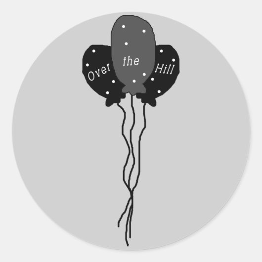 Über dem Hügel Geburtstagsaufkleber Runder Aufkleber (Vorderseite)