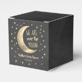 Über dem Mond | Babydusche Geschenkschachtel (Vorderseite)