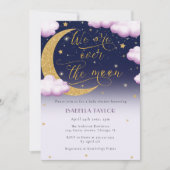 Über dem Mond Pink Girl Babydusche Einladung (Vorderseite)