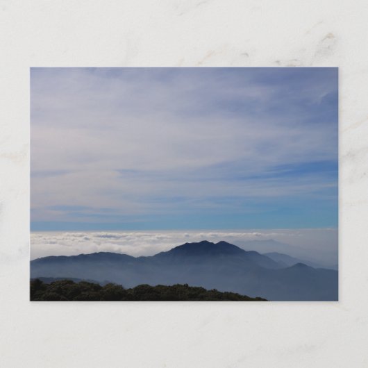 Über den Bergen Postkarte (Vorderseite)