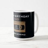 Über den Hügel Nostalgischer Geburtstag Kaffeetasse (VorderseiteRechts)