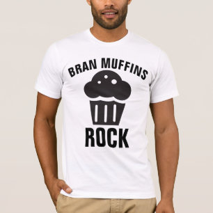 Über den Hügeln über den T - Shirt des Geburtstags